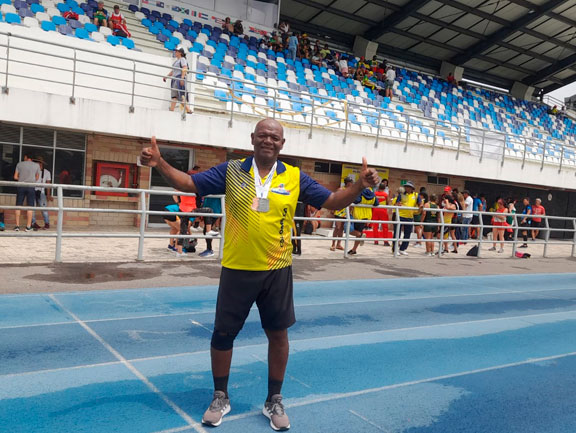 Felicitaciones a nuestro Auxiliar Luis Carlos Paz por su logro deportivo